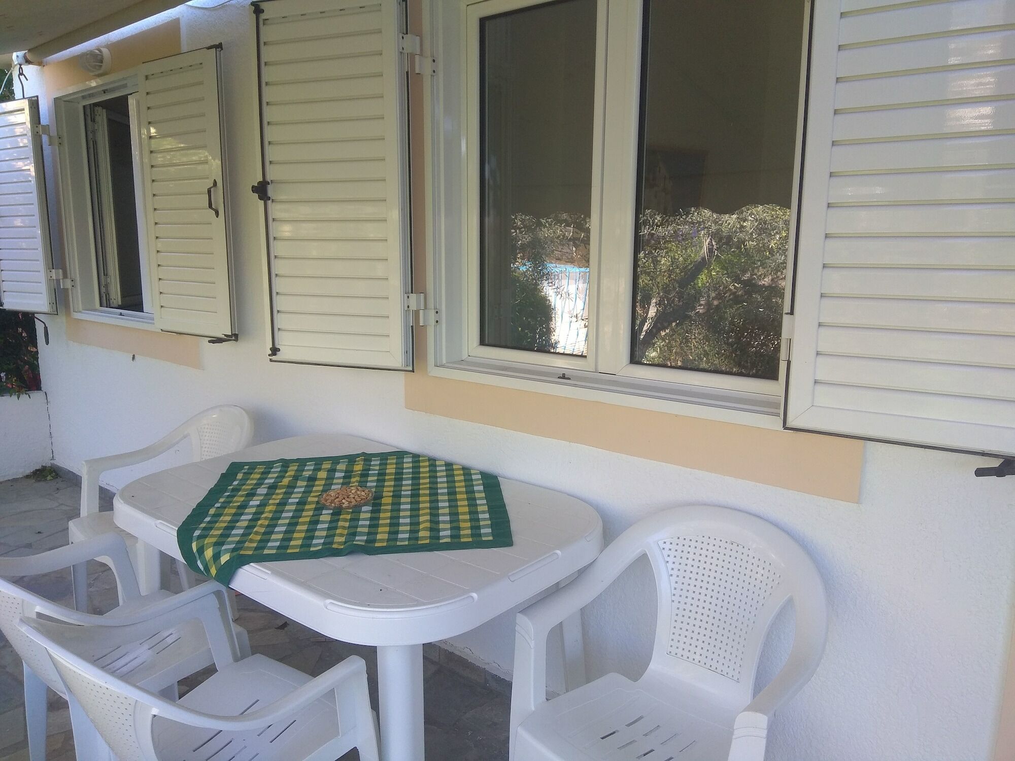 Roula'S Rooms Aegina Exterior foto